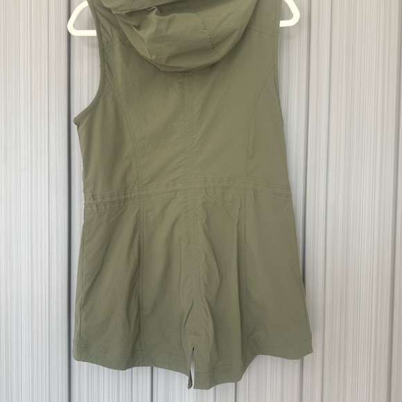 L.L. Bean Women's Olive Green Performance Utility Vest Sleeveless Sz S - Picture 9 of 10